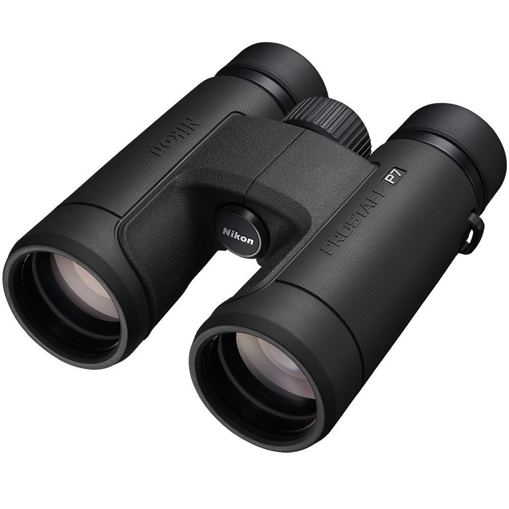 Nikon-ProStaff-P7-8x42-1